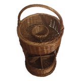 Wicker bar server