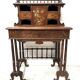 Bureau a gradins en bois décoré de pyrogravures XIX siècle