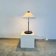 Lampe de table en verre dépoli par Af Cinquanta, Italie, années 1980.