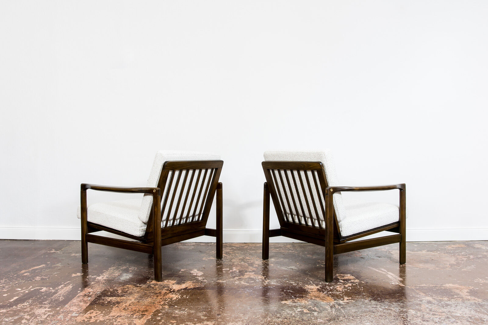 Pair of Restored White Grey B-7522 armchairs by Zenon Bączyk, 1960’s