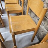 Set de 8 chaises empilables
de Karl Klipper