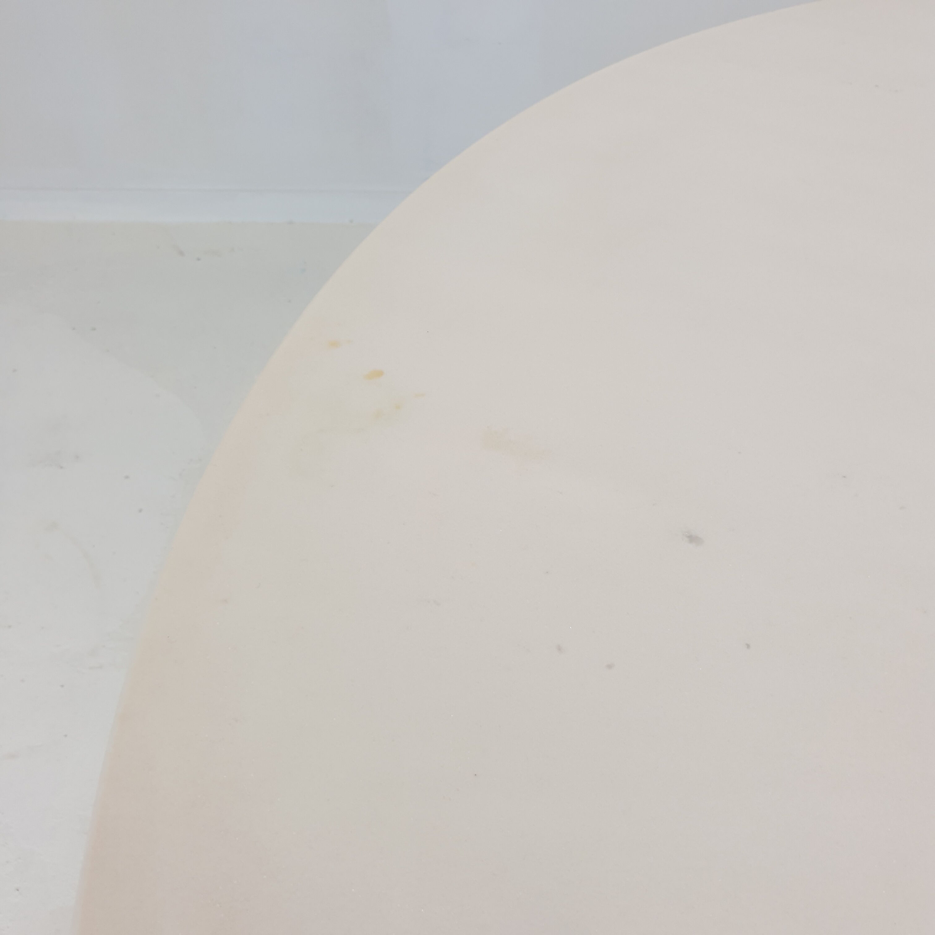 Round marble dining table, 1980's