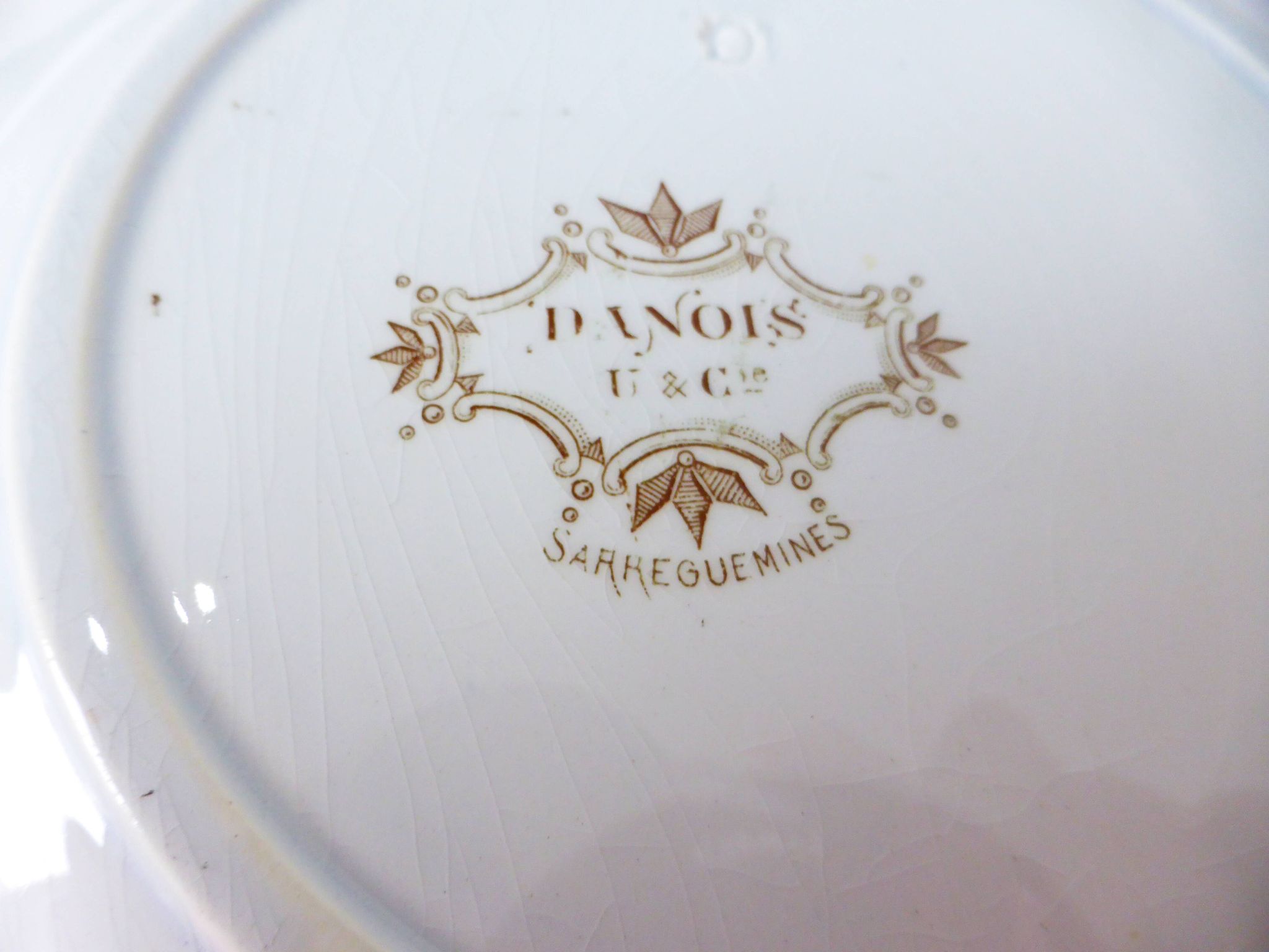 3 deep plates from Sarreguemines, Danish model 210427.