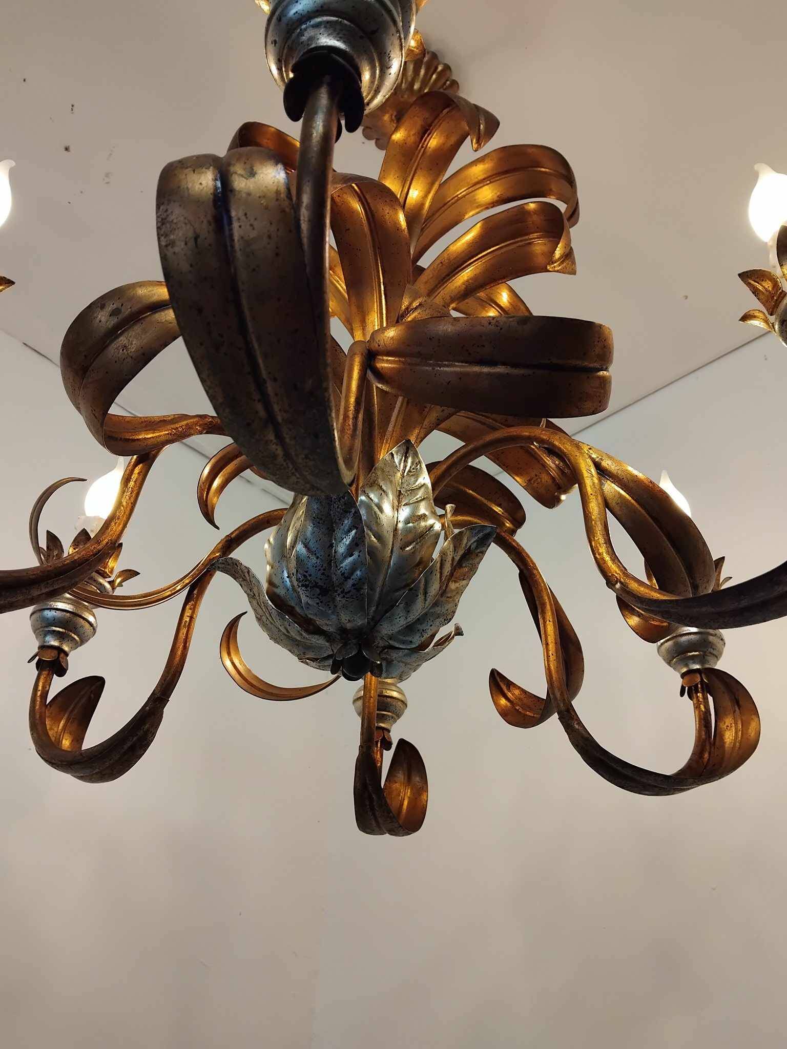Large Holywood Regency chandelier with 6 light arms from the 60s/70s