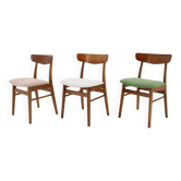 Ensemble de trois chaises danoises en teck des années 1960, restaurées