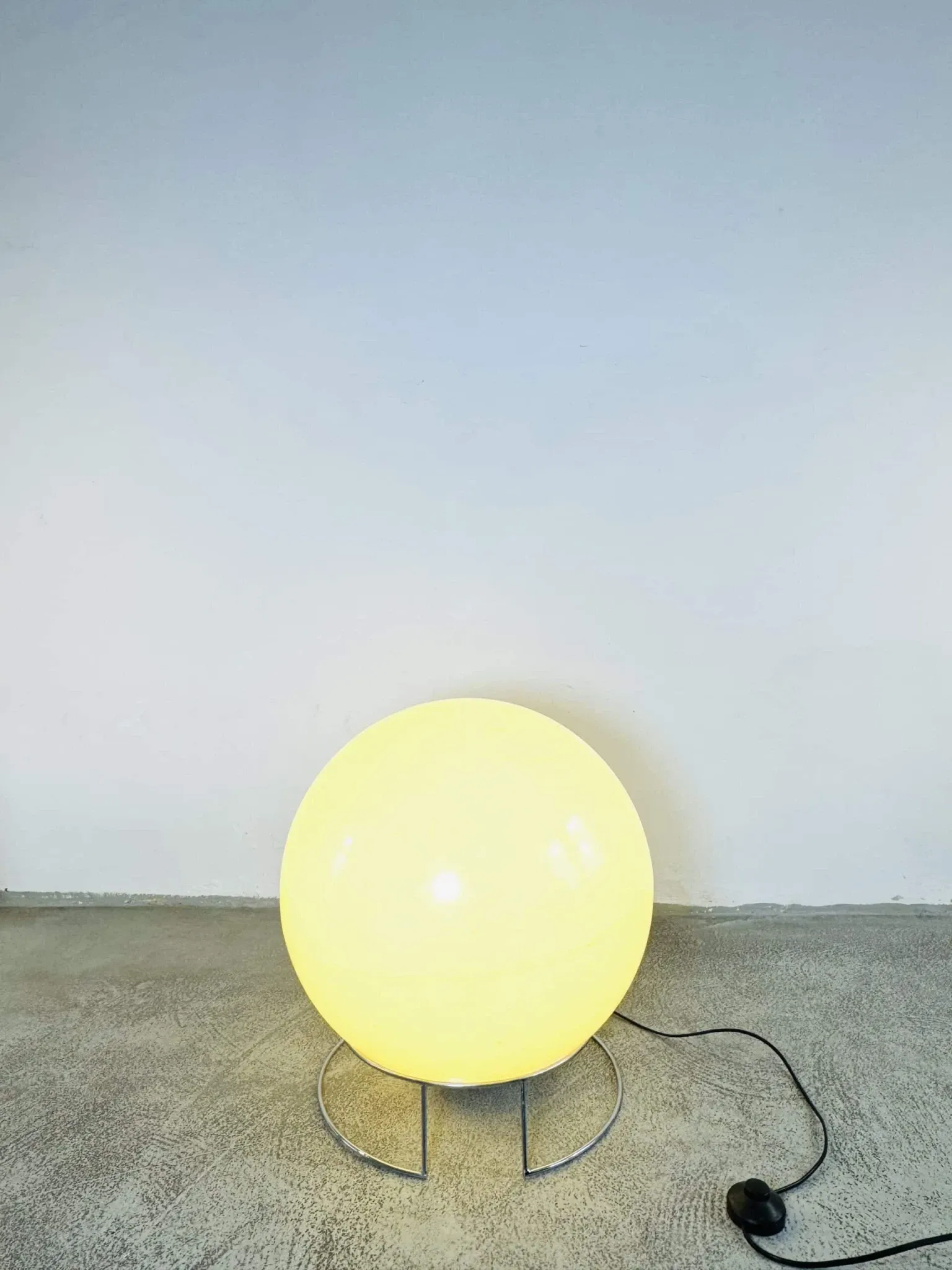 D-2057 Saturn Floor Lamp By Raak Amsterdam, The Netherlands, 1971