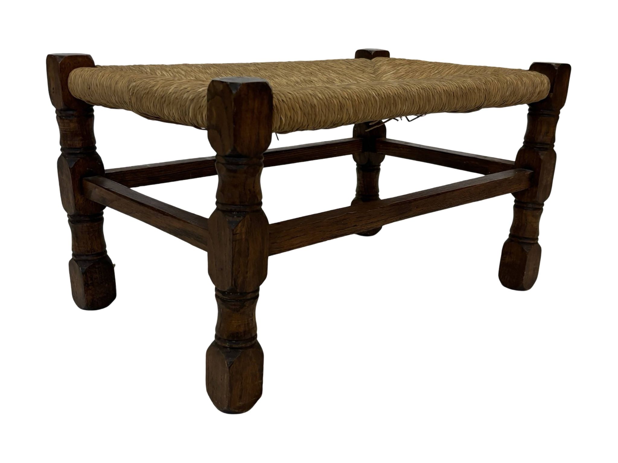 Tabouret vintage en rotin petit tabouret ottoman du milieu du siècle design années 60