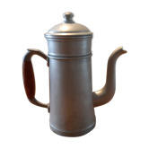 Cafetière en aluminium ancienne