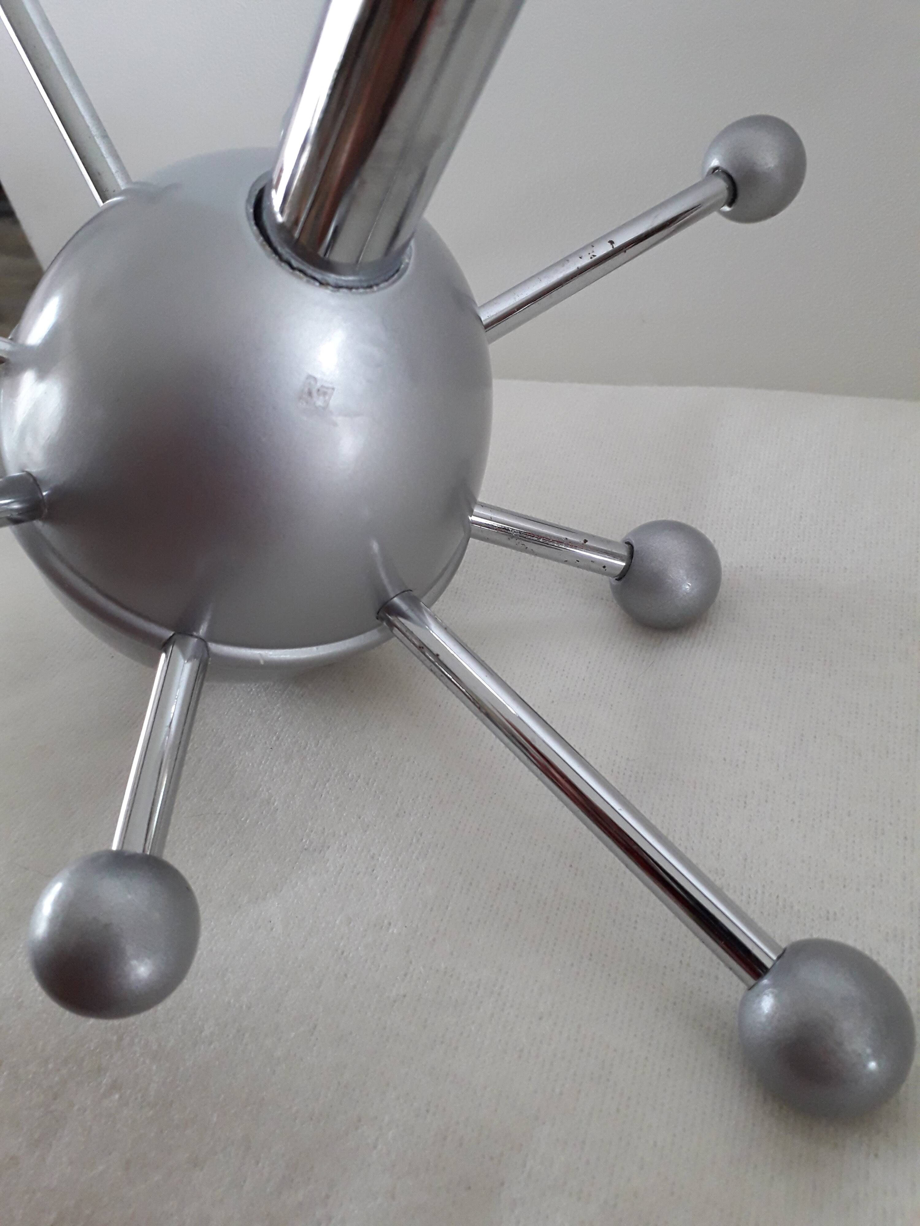 Sputnik coat rack