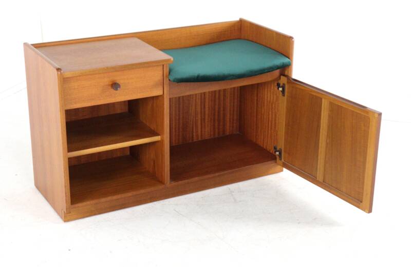 Parker Knoll gossip bench - fully restored
