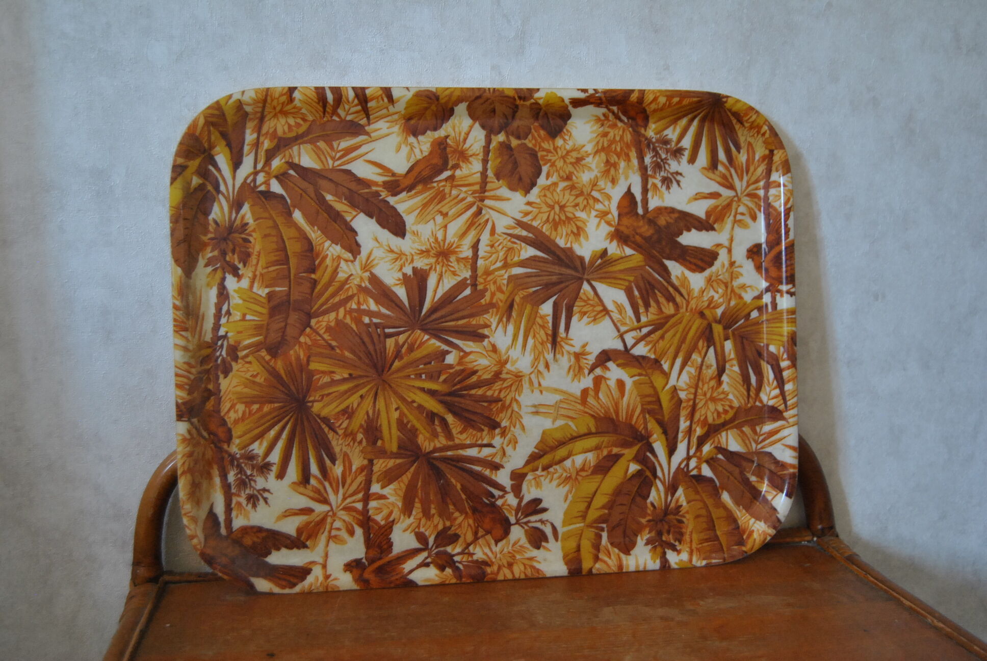 Tray with foliage decoration - 70s - authentic vintage