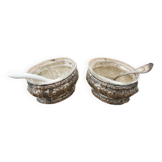 Ancienne paire de salières ovales en métal avec verrine style louis xvi