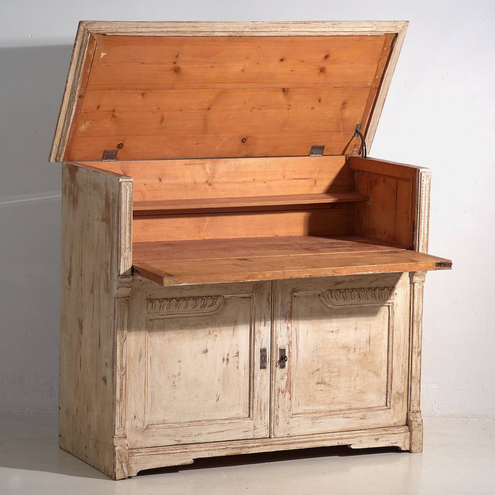 Antique white desk chest of drawers (circa 1920)