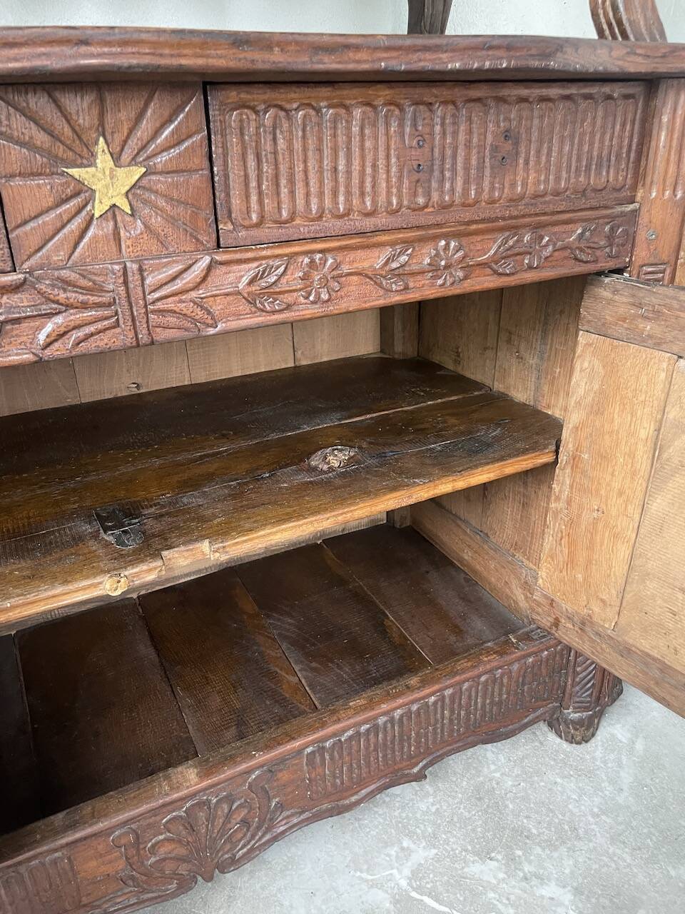 Auvergne brutalist folk art furniture 1890