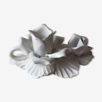 Ensemble de 2 bougeoirs en porcelaine  blanche