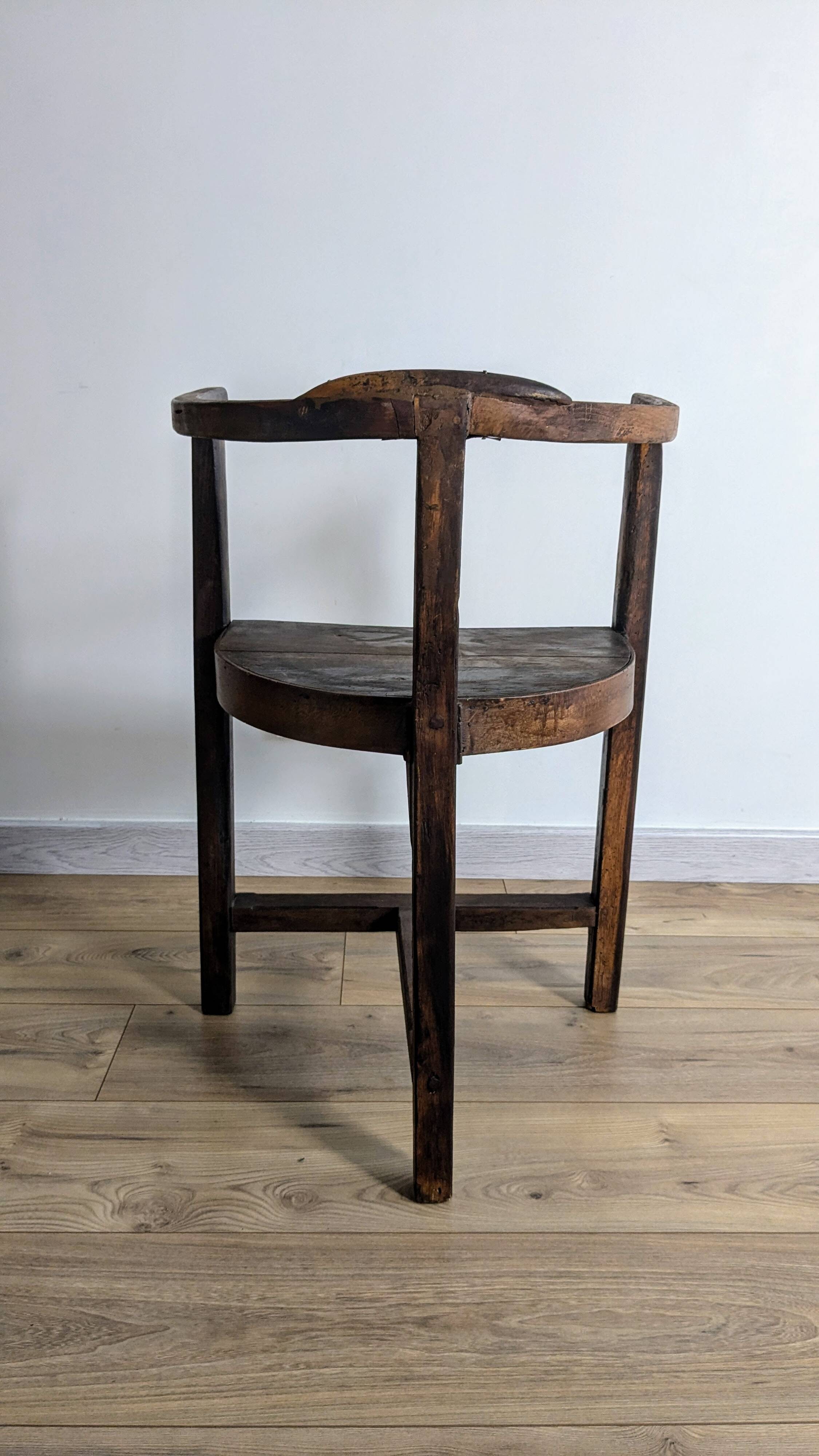 Arts & Craft Country Armchair