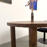 Table ronde moderniste chêne massif, piètement cylindrique pin, DLG Perrian