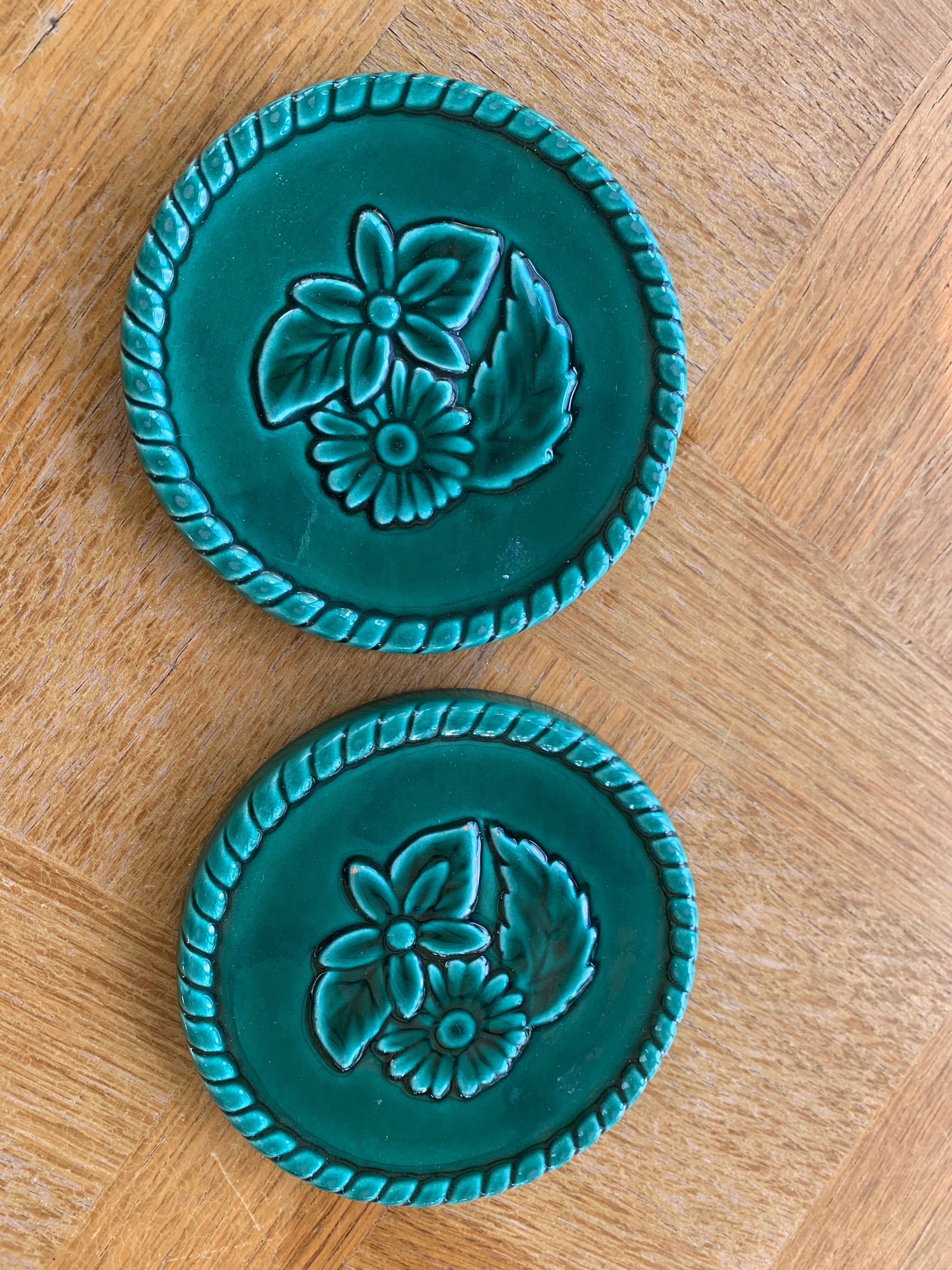 Two bottle unders bottle slurry