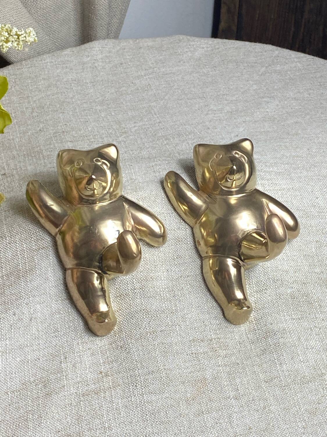 Solid brass panda-shaped wall hooks
