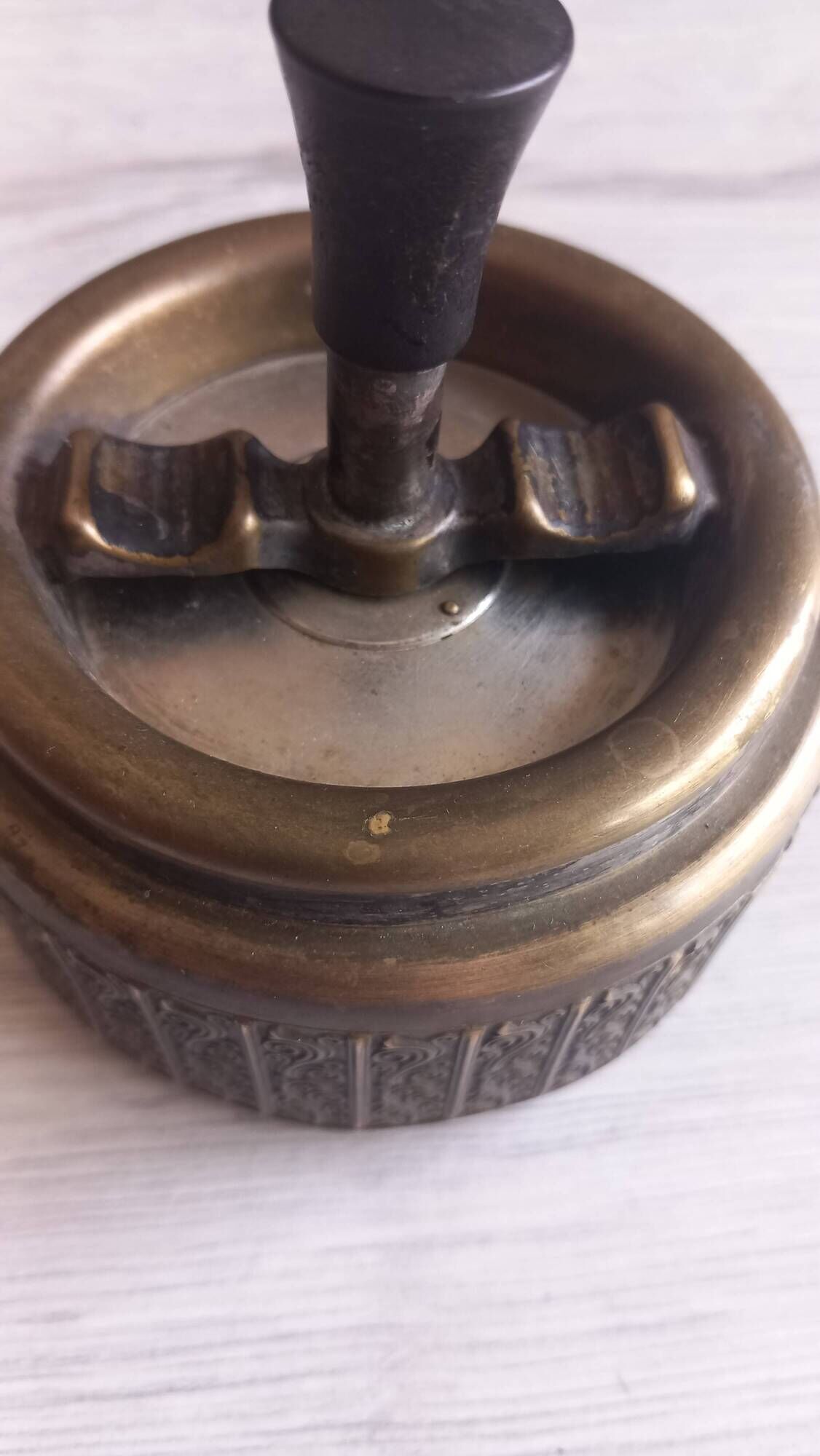 Push-button ashtray mid-century Ehrard & Söhne
