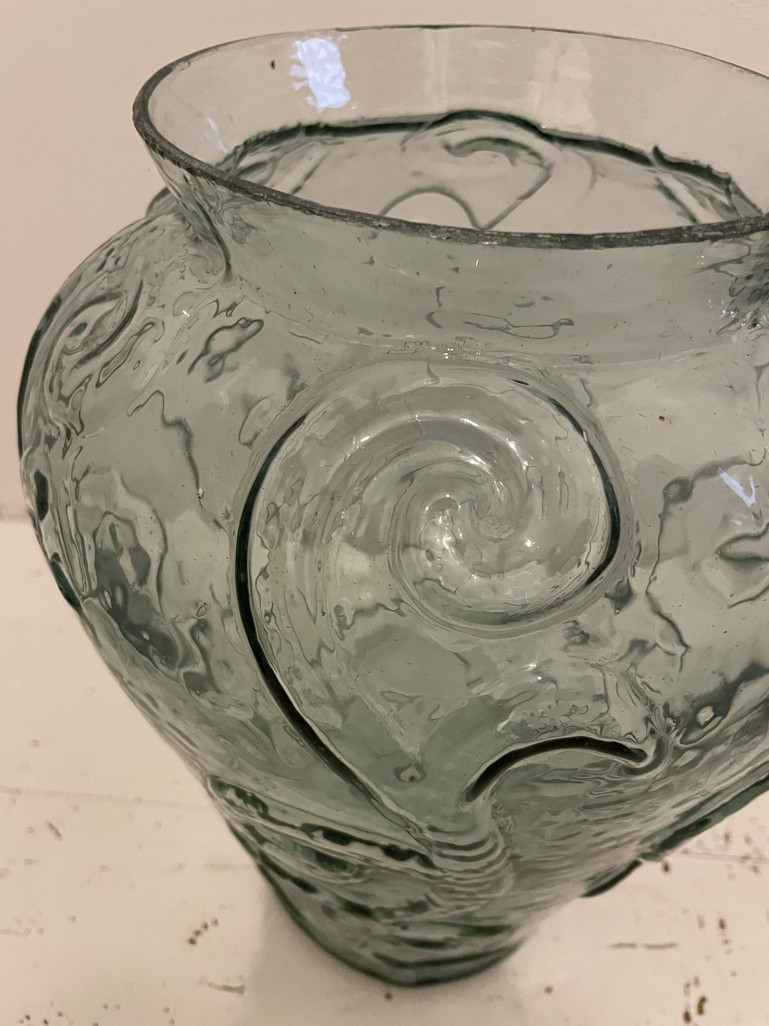 Sculpted glass vase