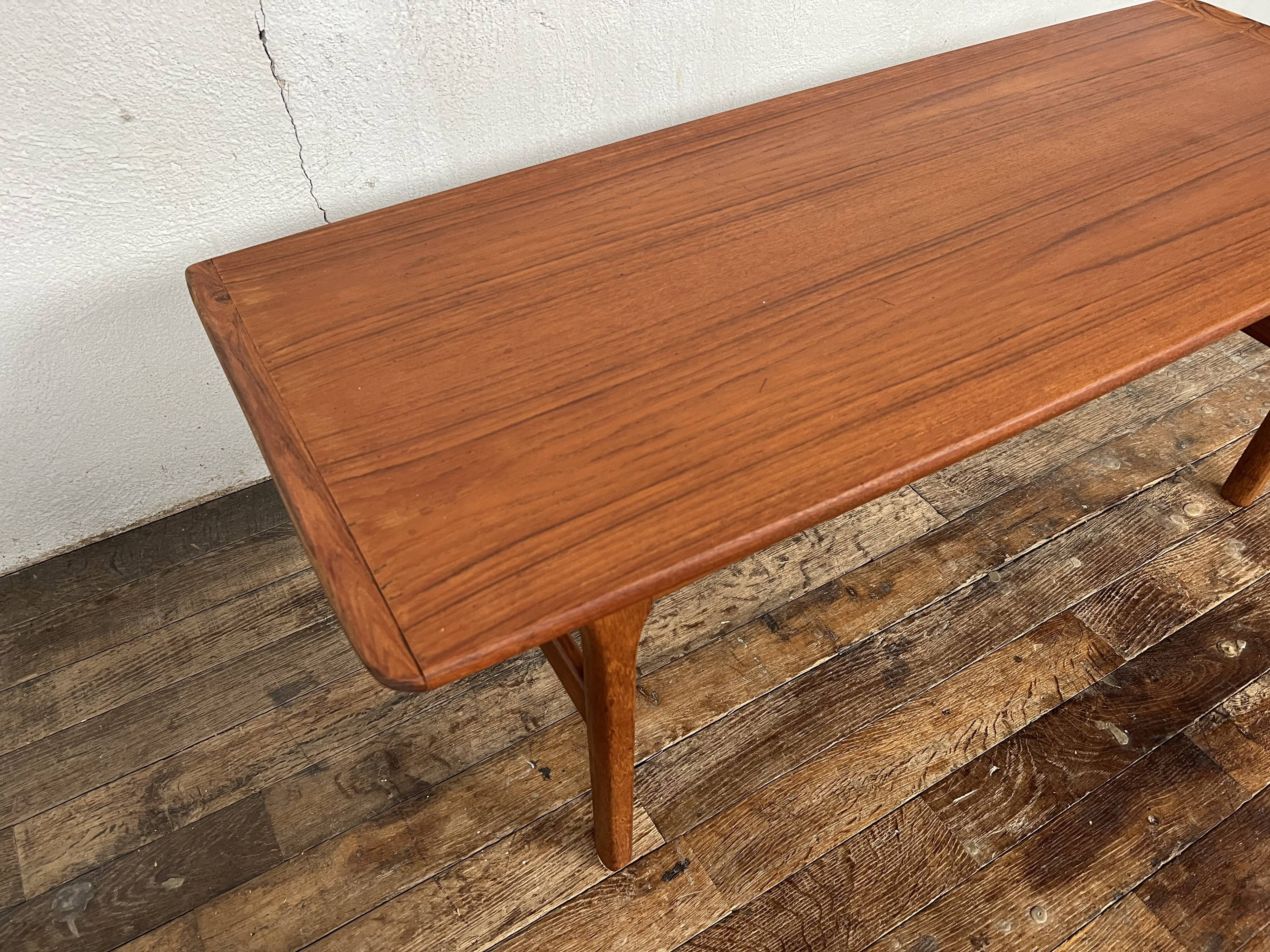 Scandinavian teak coffee table 1960 Denmark