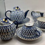 Service à thé russe en porcelaine Lomonosov en filet de Cobalt