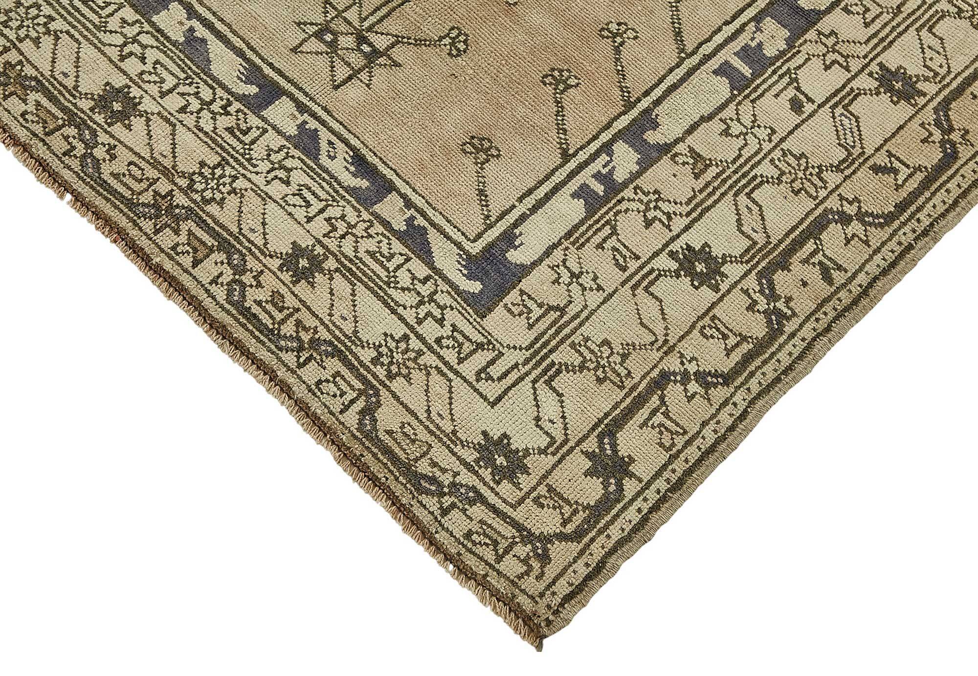 Turkish Vintage Anatolian Rug 104 cm x 195 cm