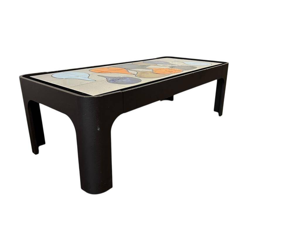 Vintage ceramic coffee table / Coffee table with rounded corners