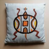 Coussin brodé vintage