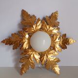 Flower-shaped ceiling lamp