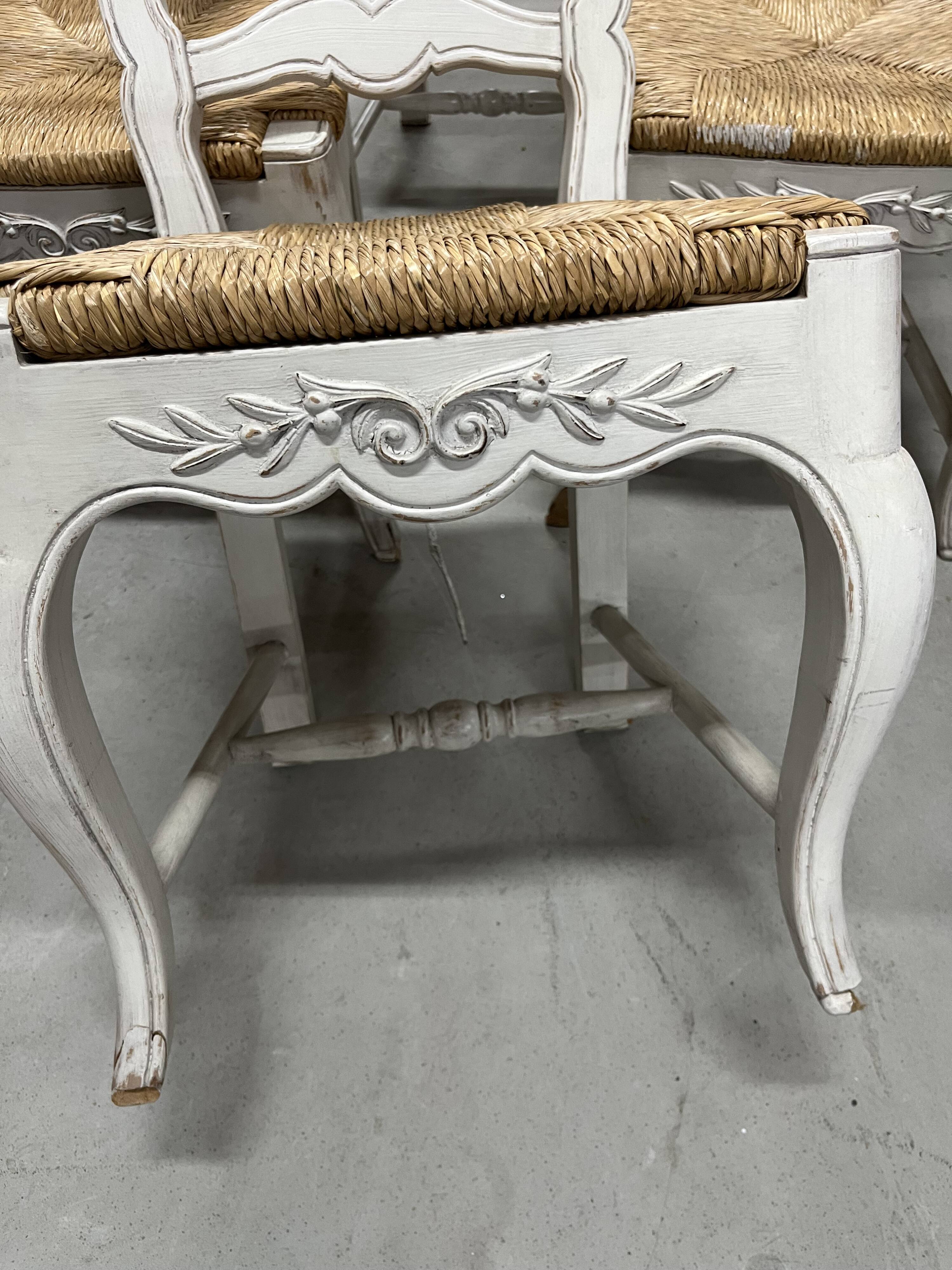 Lot of 06 interieur brand chairs