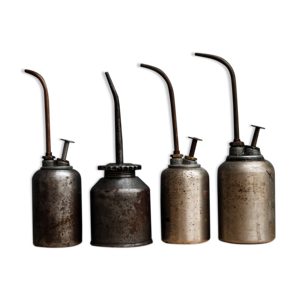 Lot de 4 burettes d'huile,