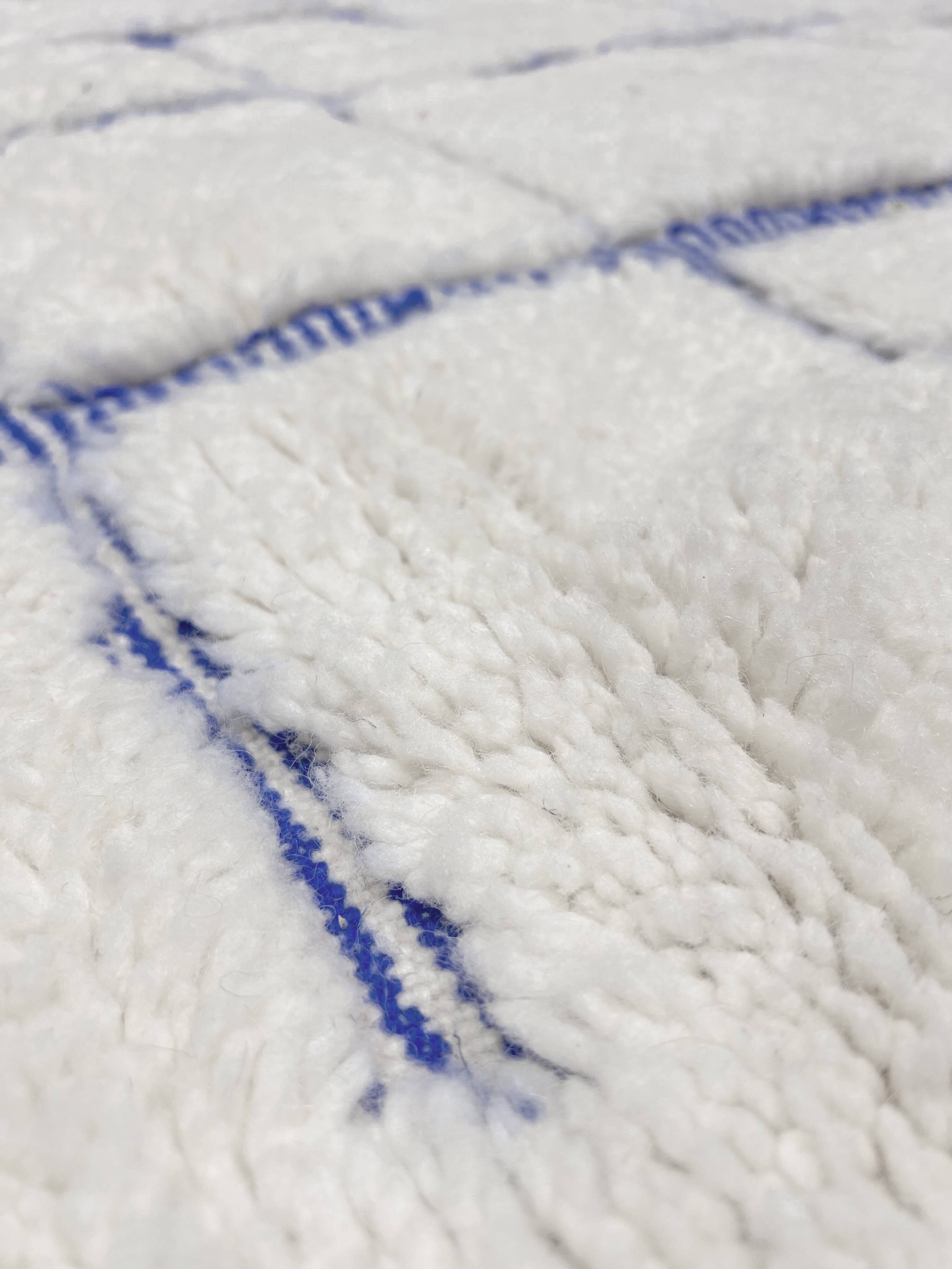 Moroccan Berber Beni Ouarain rug, ecru with blue patterns, 2.40x1.46m