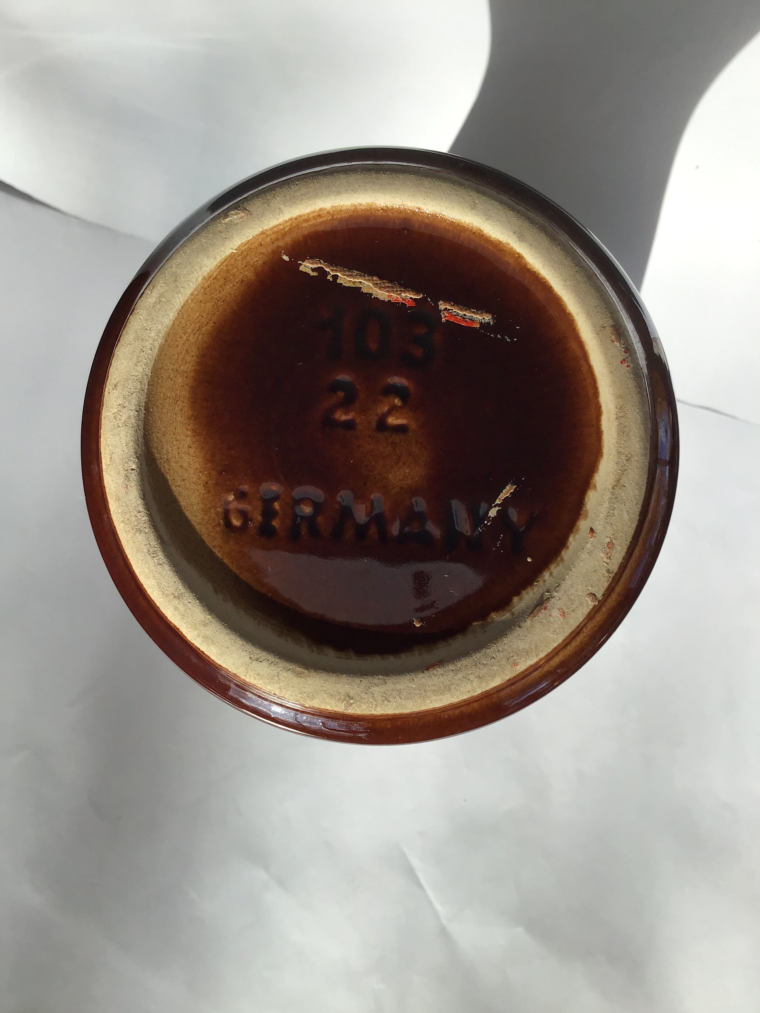 Conic vase metallic reflections Germany