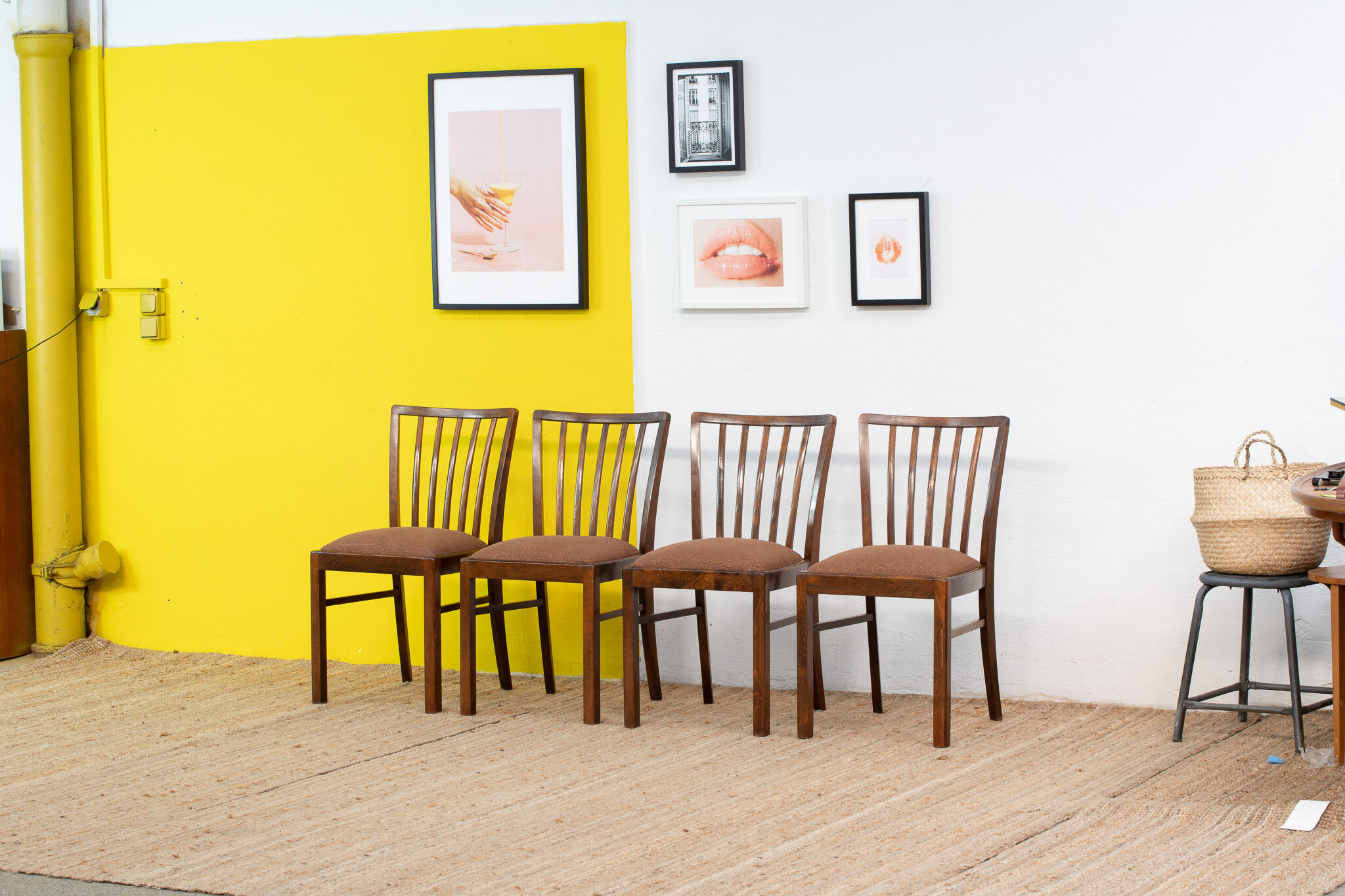 Série de 4 chaises scandinaves vintage