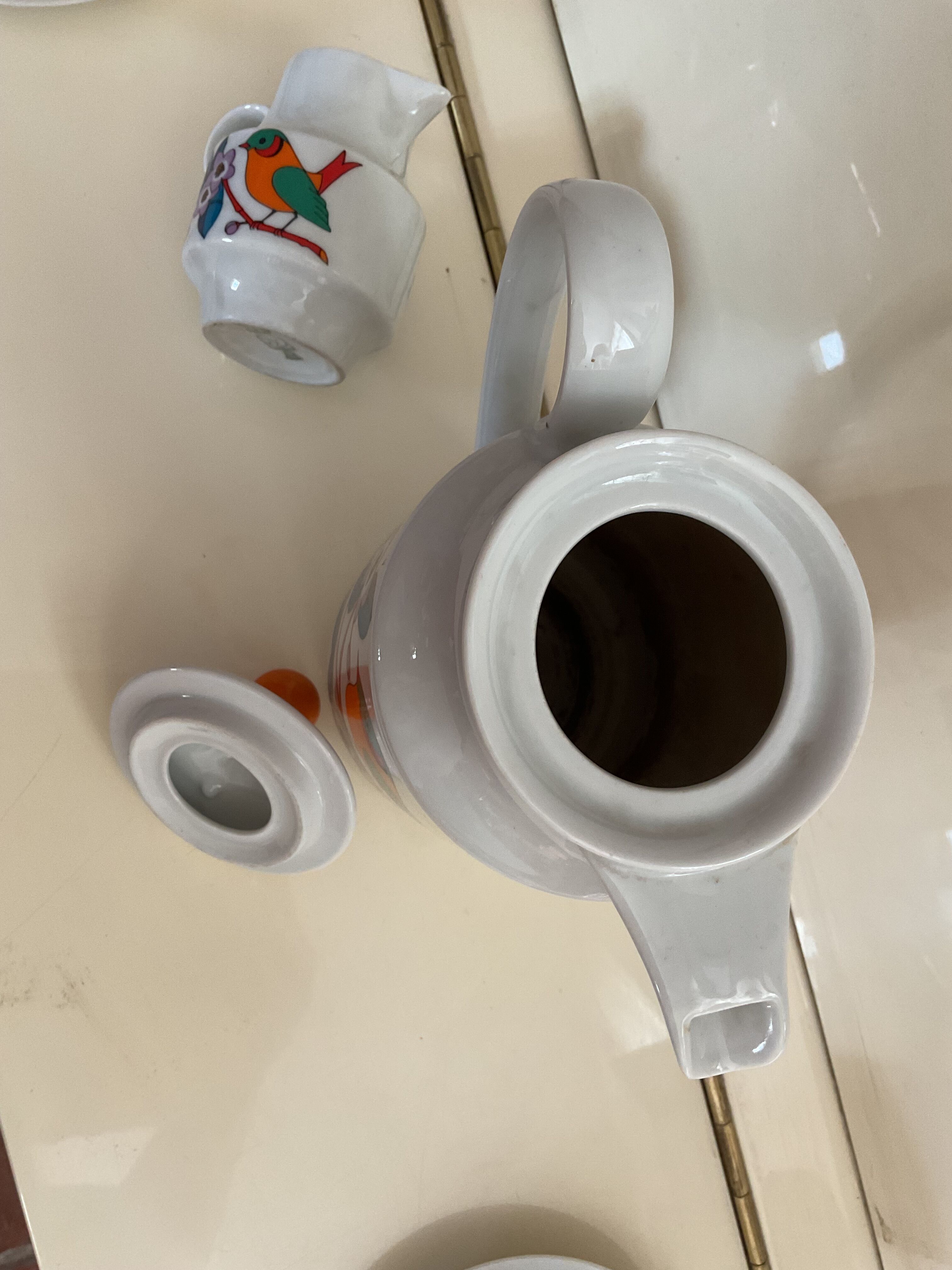 Coffee maker and coffee cups Bavaria