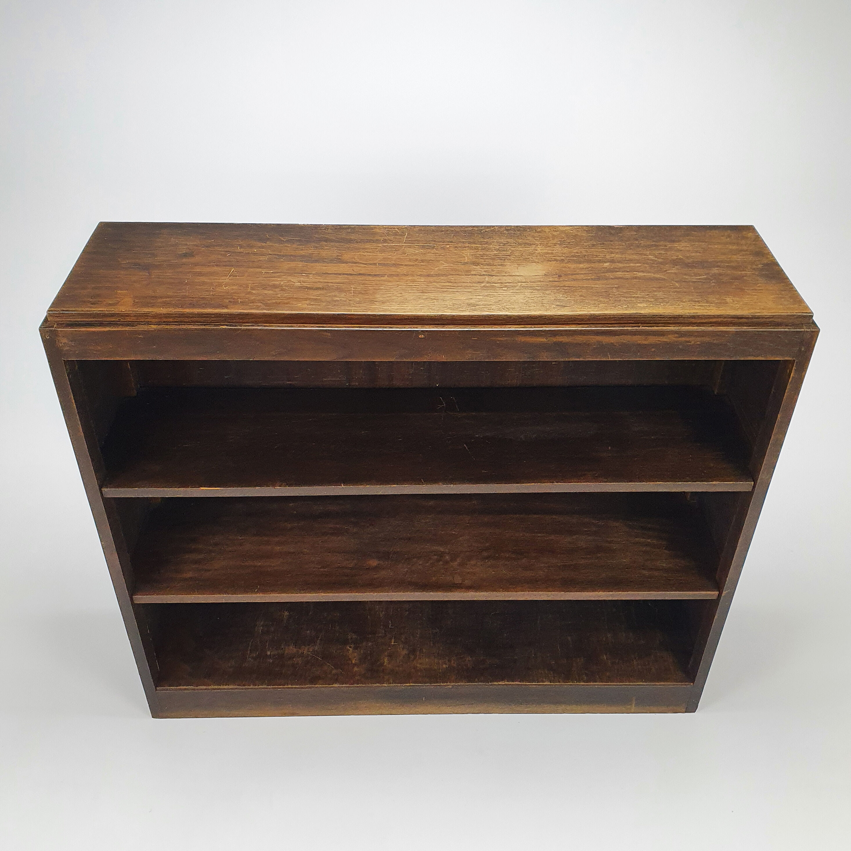 Dutch Modernist Oak Book Cabinet, 1930s