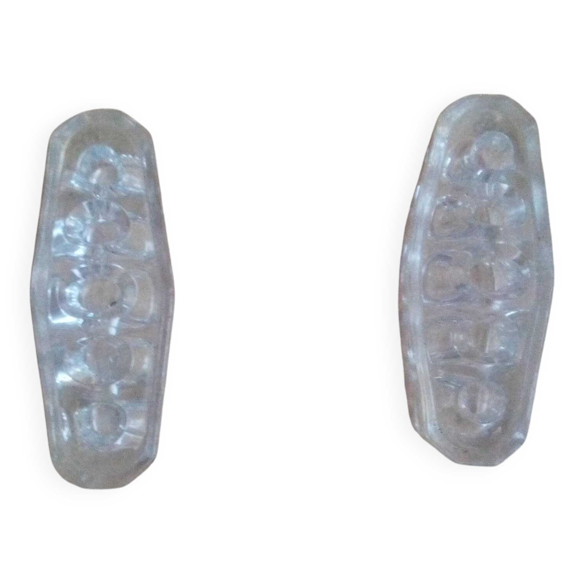 duo of small glass flower picks in very good condition 20th century