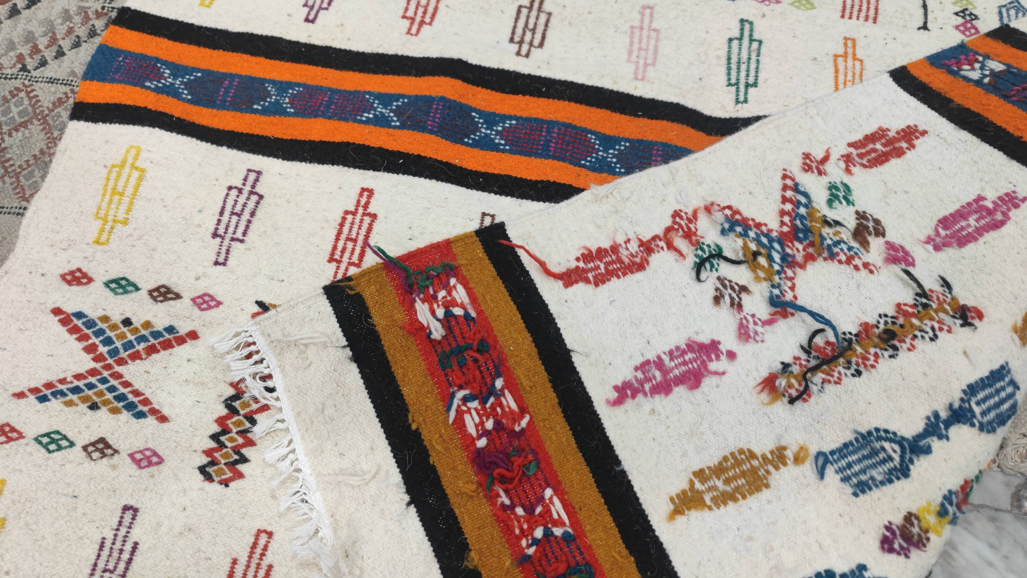 Handmade Berber rug in natural wool