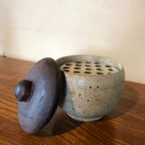 Ceramic picflower vase