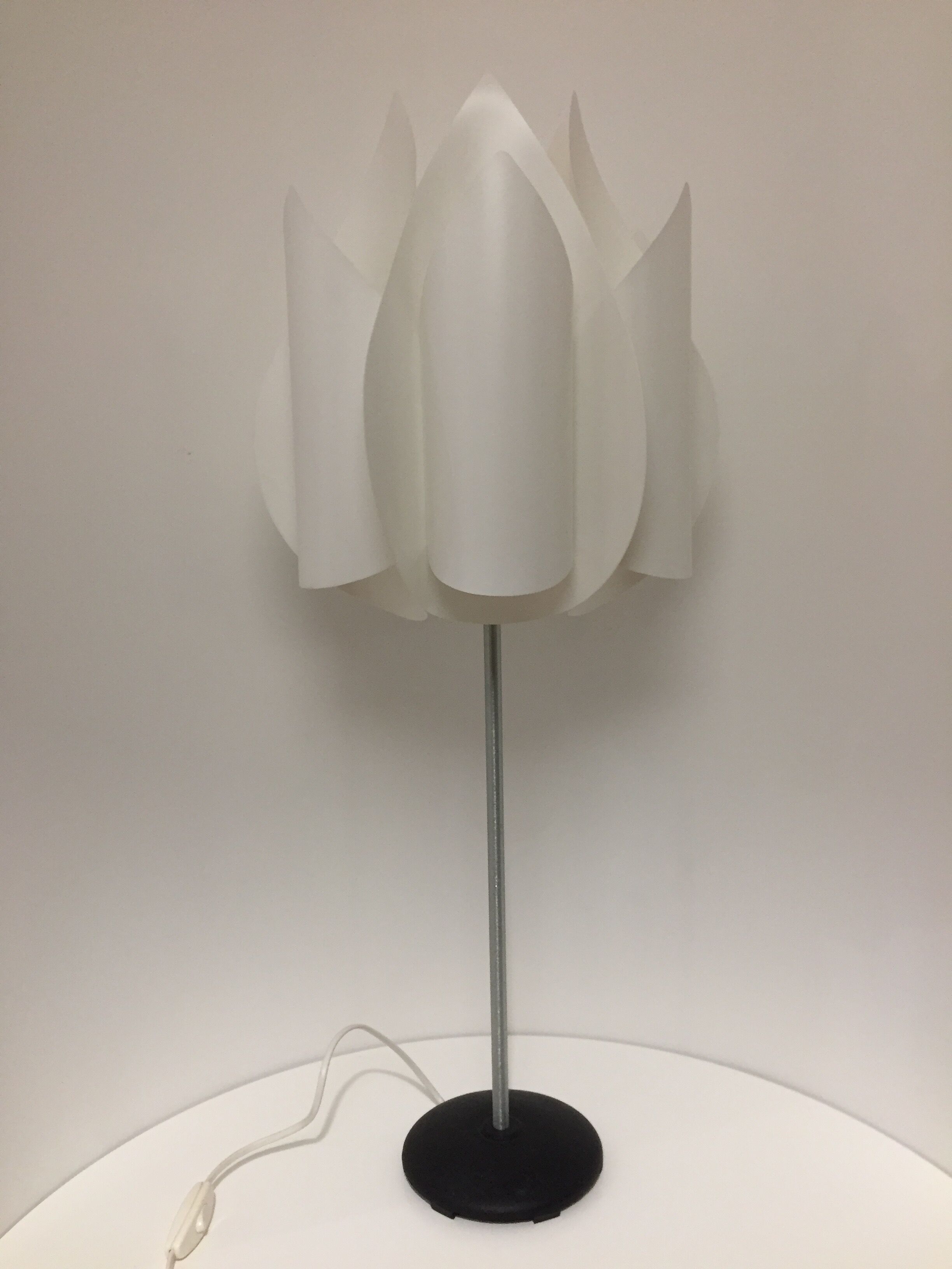 Tulip lamp, Knappa Tulpan, Ikea vintage design, year 1970
