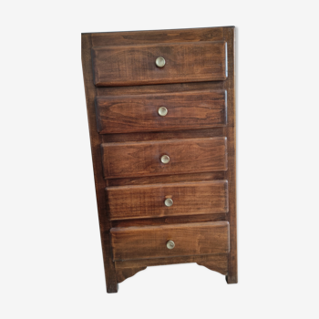 Old clother or small chest of drawers