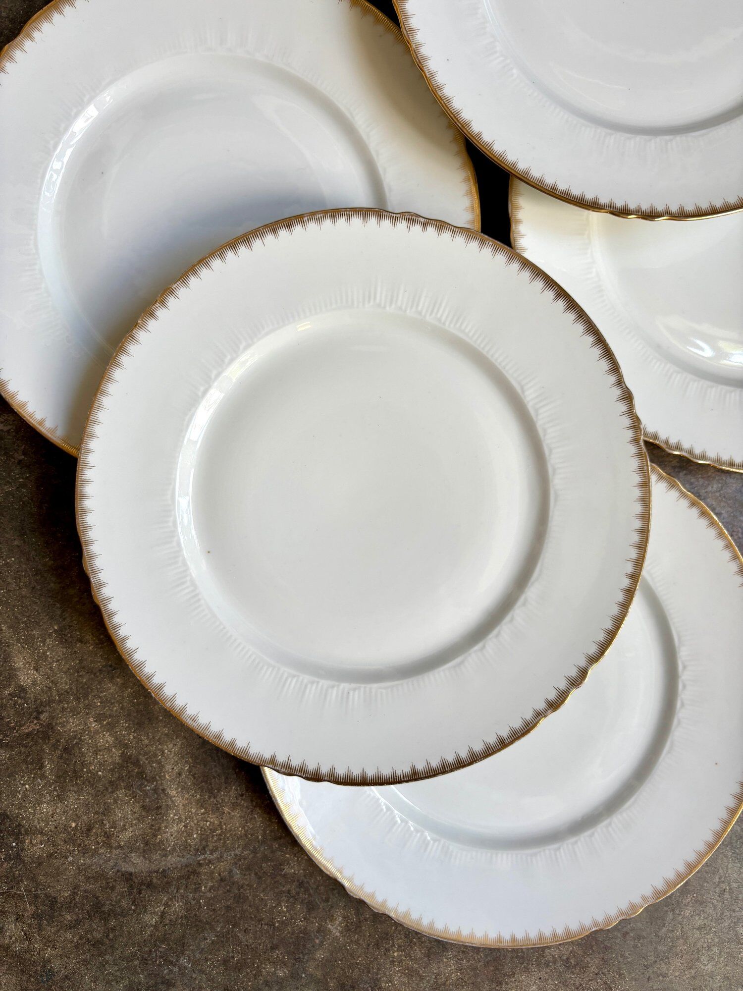 6 gold Limoges porcelain dessert plates