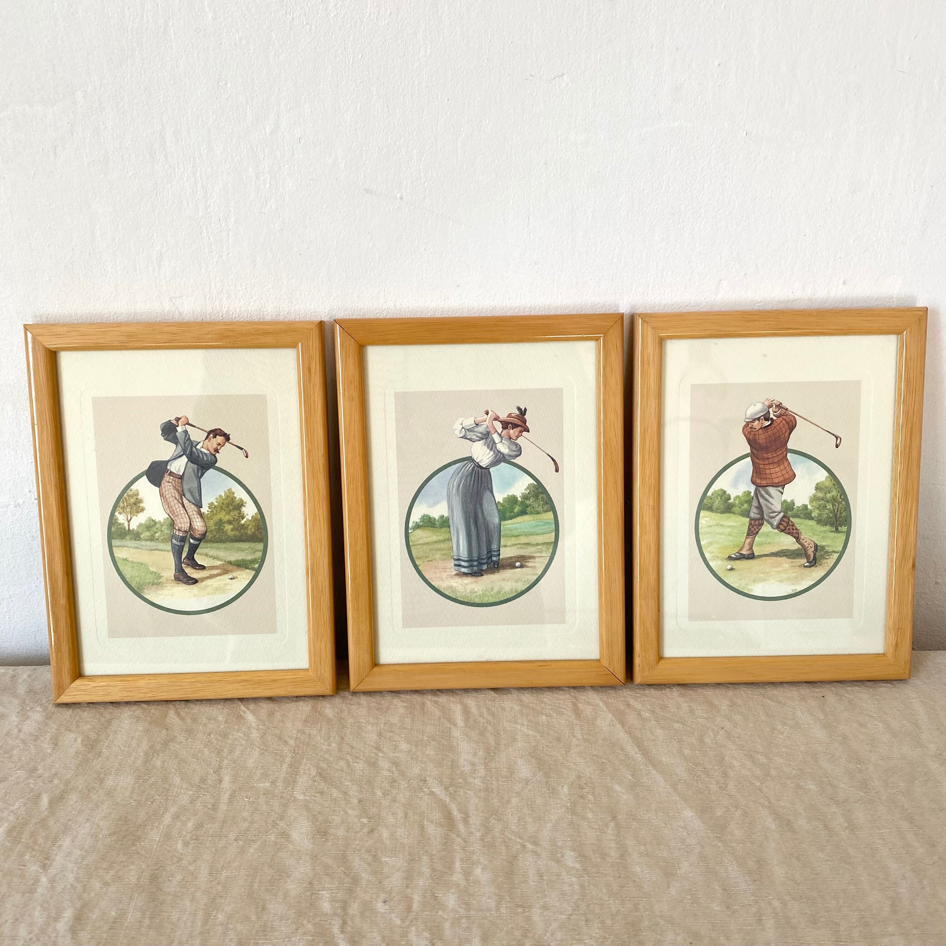 Frames 80s with golfers