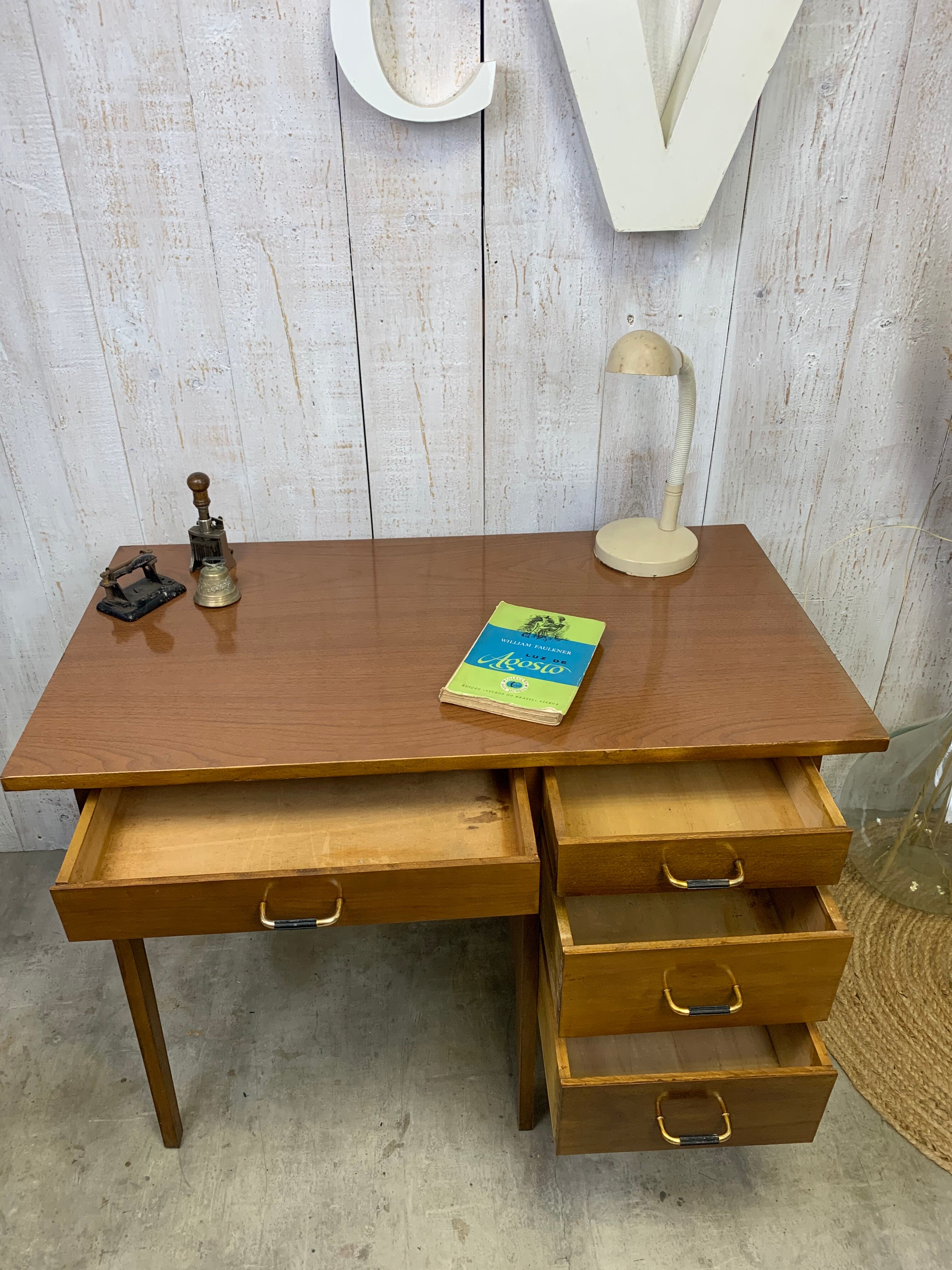 Bureau vintage