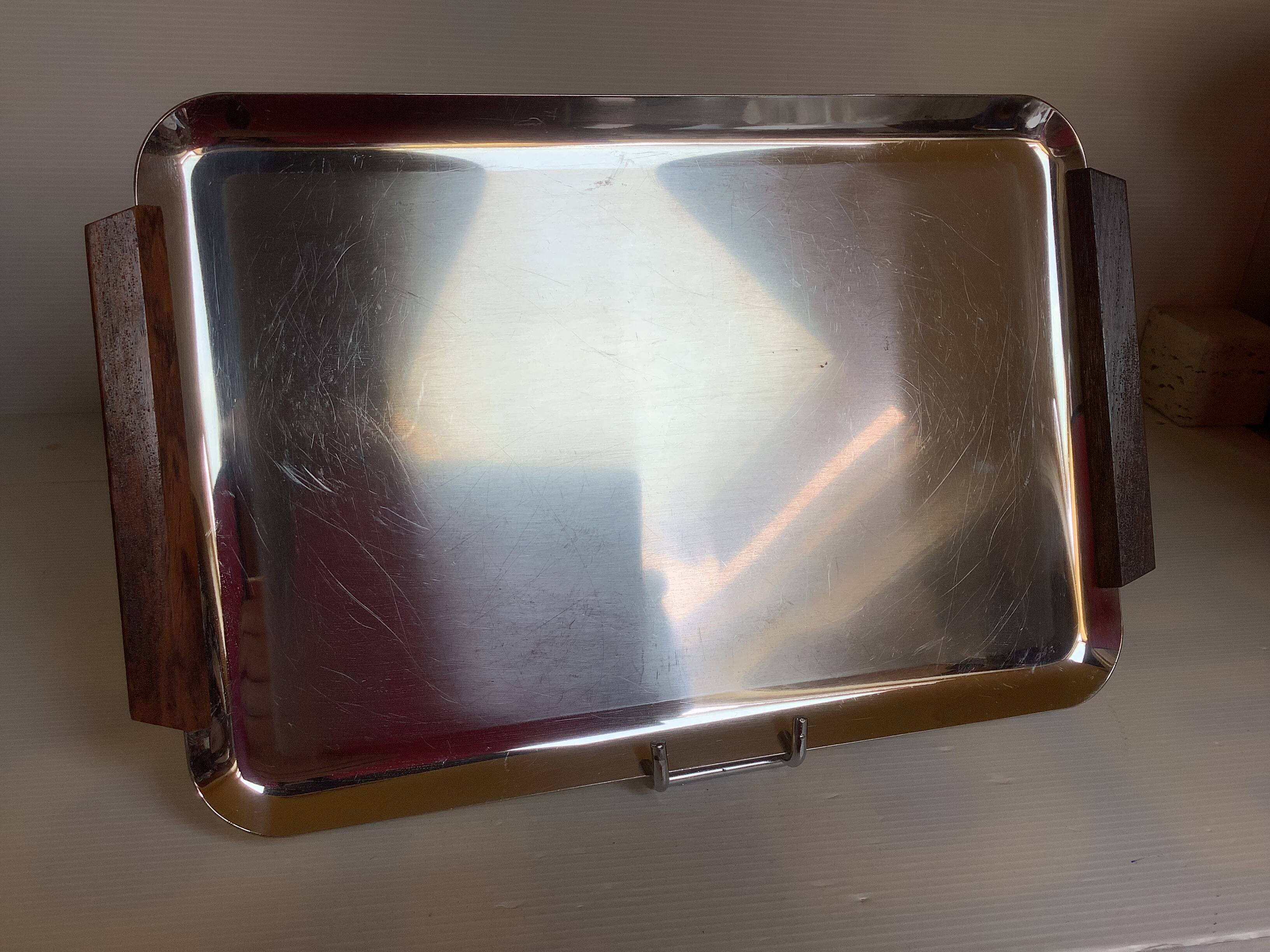 Plateau, plat en métal et bois style scandinave