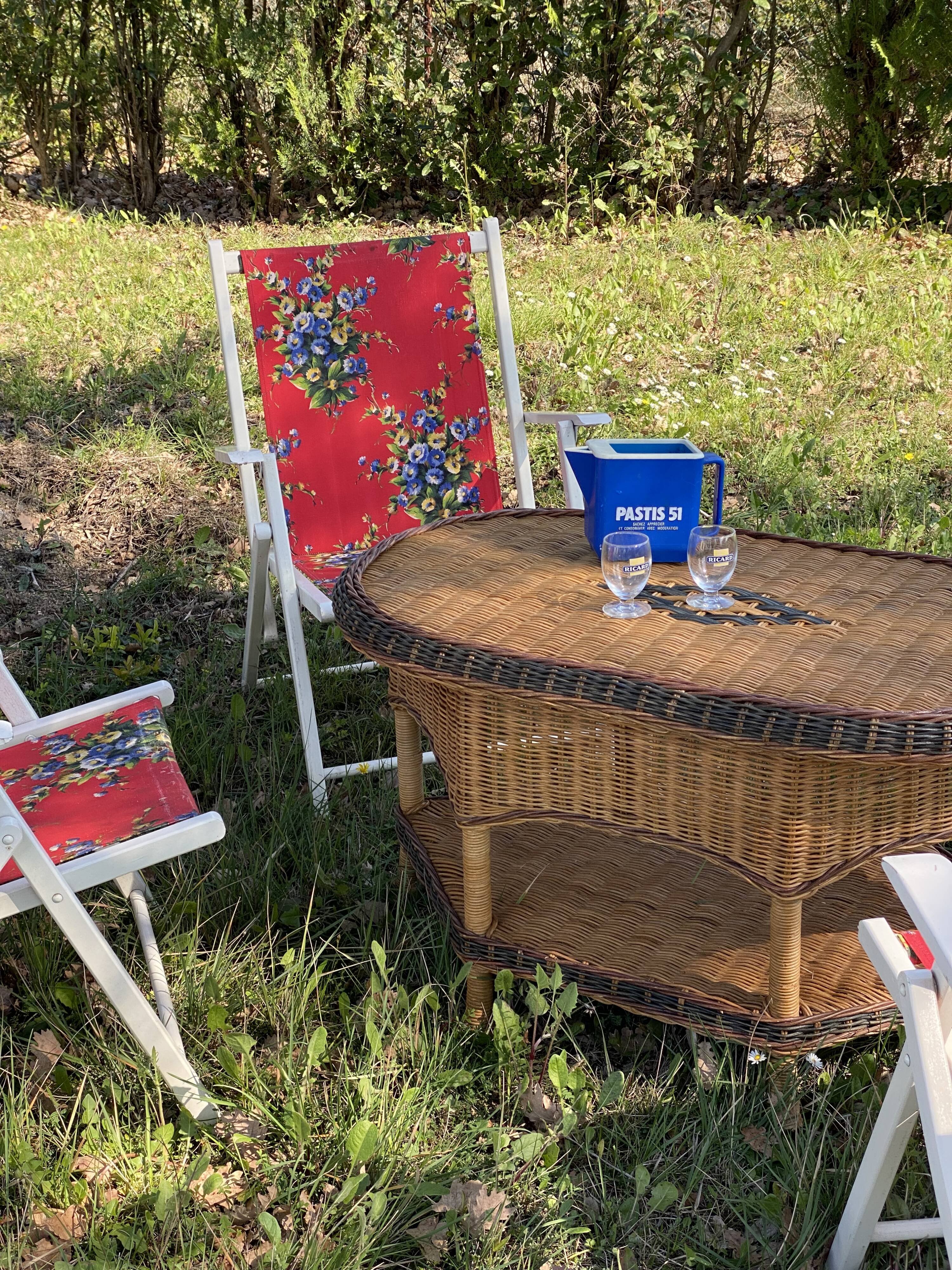4 vintage garden chairs from the 70s with original floral fabric.