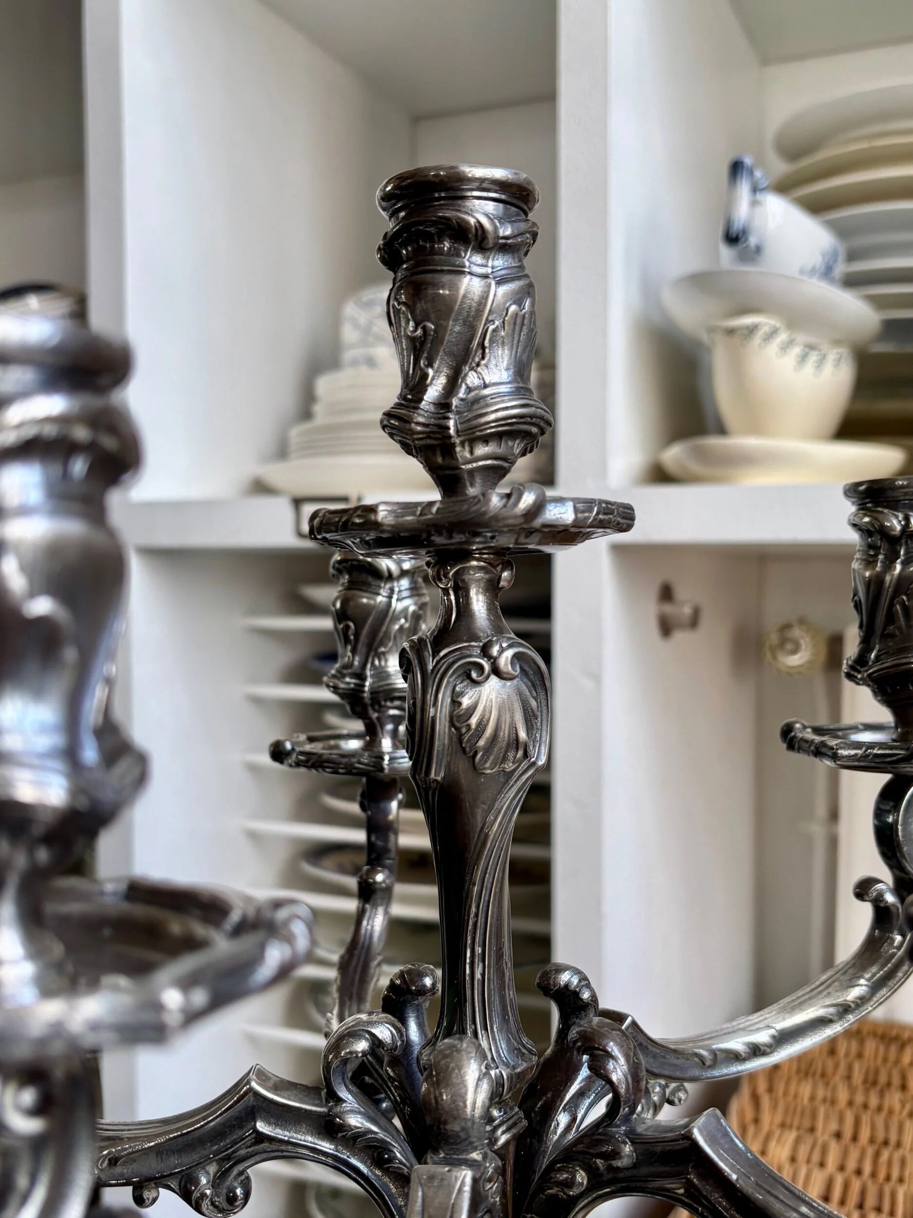Flambeau, 6-light chandelier by Christofle in silver-plated metal, late 19th century.