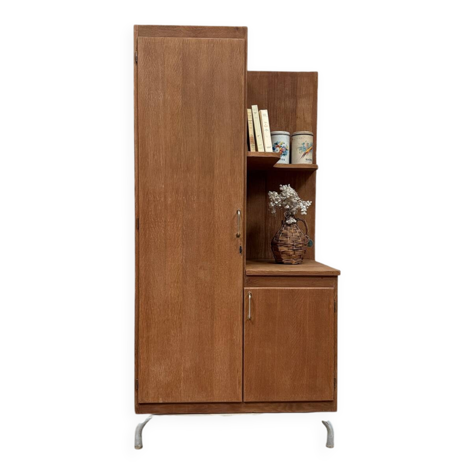 Vestiaire vintage d’école (rénové)